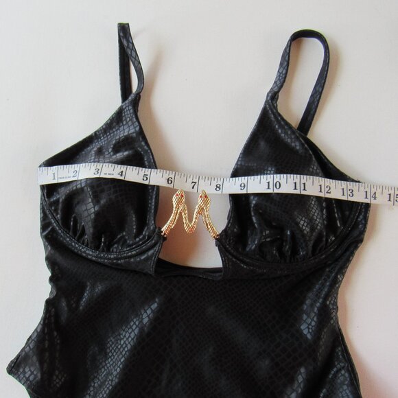 Summer by Megan Thee Stallion Women's Mamushi One-Piece Swimsuit Size S - Picture 12 of 13